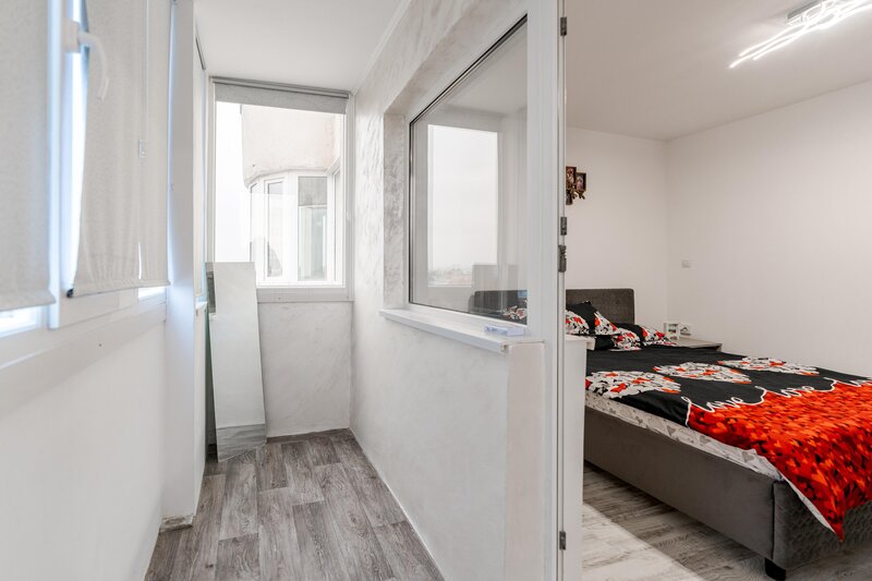 Mihai Bravu, Ploiesti.